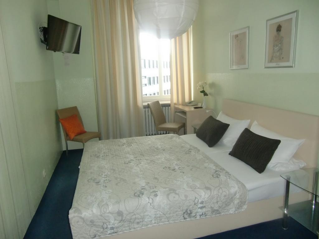Hotel Central Bamberg Szoba fotó